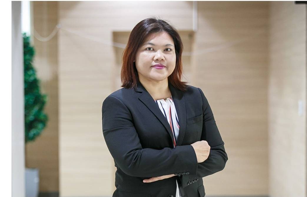 Asst.Prof.Dr. Thunyanee